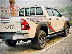 تويوتا هايلوكس